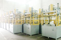 液压机双手操作系统安全控制回路